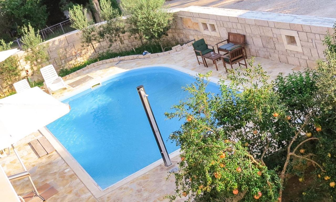 Bungalow Vice With Pool Pakostane Exterior photo